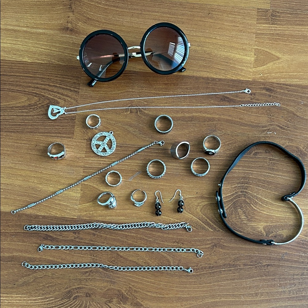 Stainless steel jewelry accessories and sunglasses